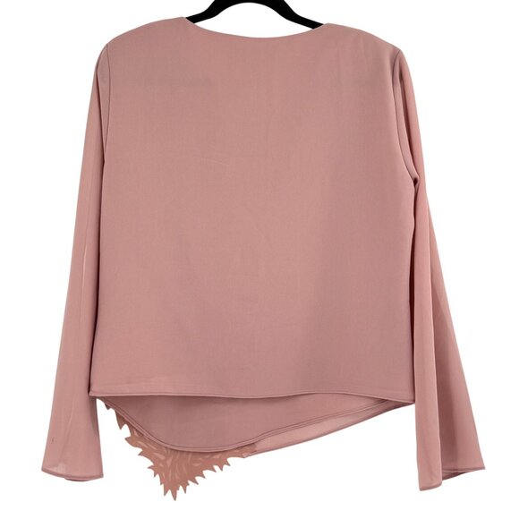 Frank Lyman Design Blush Pink Asymmetric Hem Top With Applique Size 10 US - Picture 2 of 8